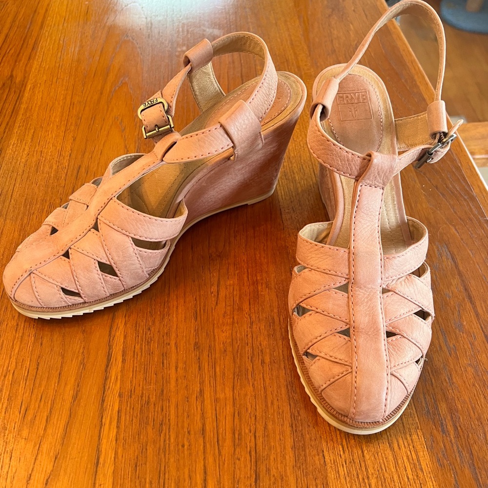 Frye Pink Slingback 8.5